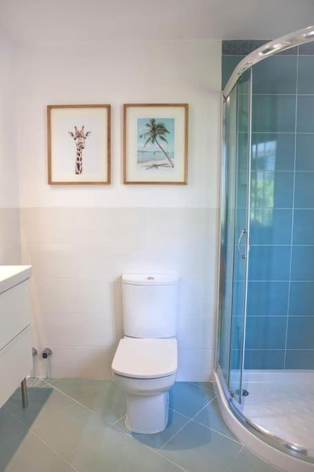 马尔韦利亚Superb Townhouse In Golden Mile公寓 外观 照片